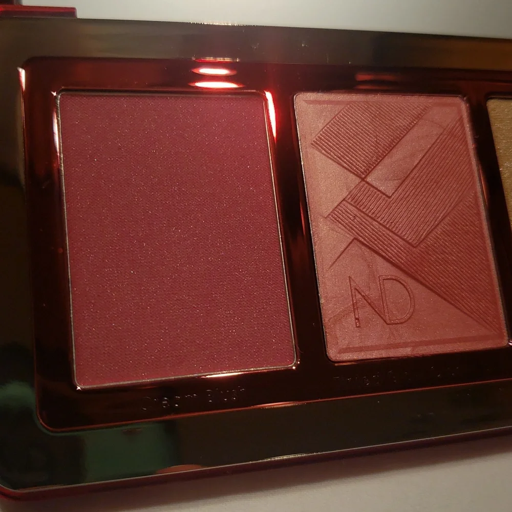 Natasha Denona Trioberry Pop Cheek Trio Cheek Palette Blush - Picture 4 of 10
